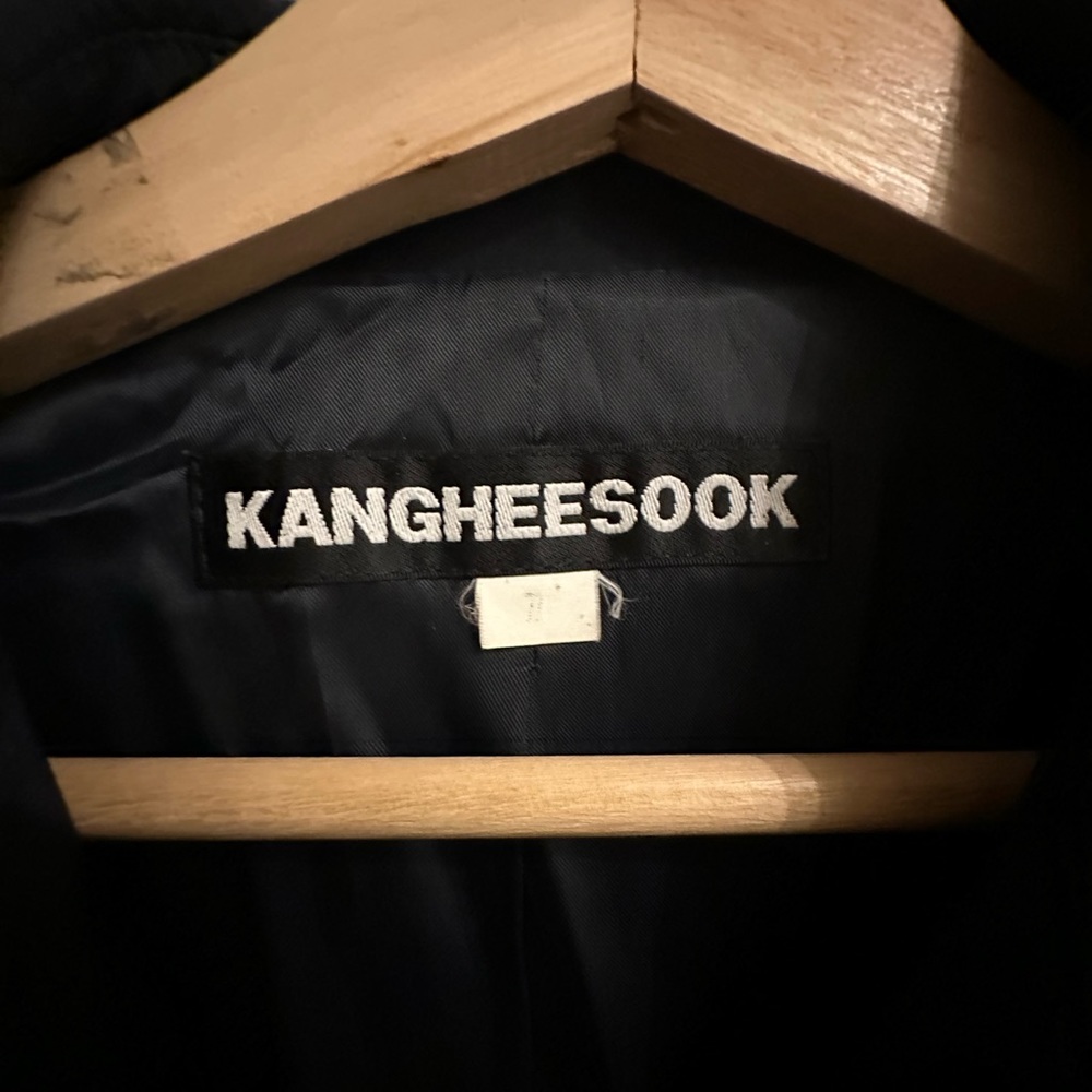 jacket - Picture 2 of 2